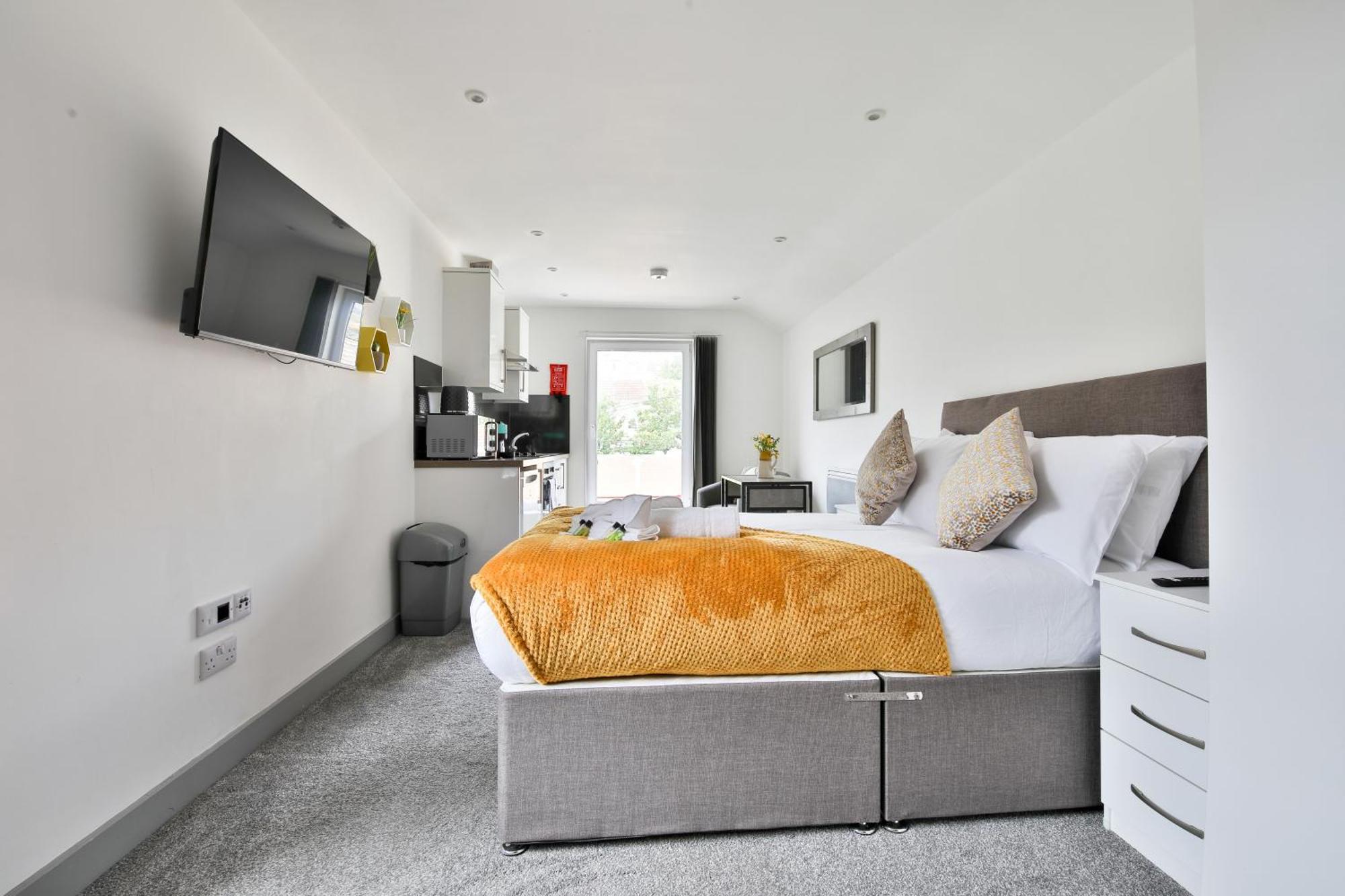 Charming Studio In Central Swansea Exterior photo